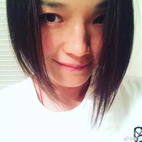 娱乐吃瓜酱剪发视频,解锁新发型，轻松变身时尚达人