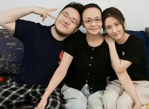 娱乐八卦吃瓜视频下载,跟随吃瓜视频，一探究竟！