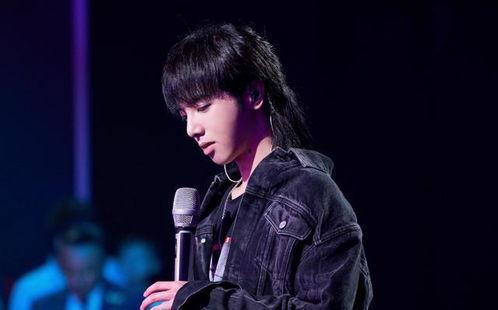 娱乐圈吃瓜华晨宇,娱乐圈的瓜田，他如何成为焦点？